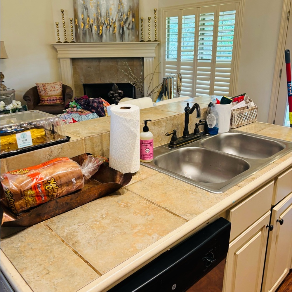 STEVE MADDEN LEOPARD / ZEBRA SNEAKERS~ SIZE:10/ LIKE NEW CONDITION - Picture 4 of 4